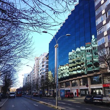 With 4 Bedrooms In With Wonderful City View And Wifi Lisboa